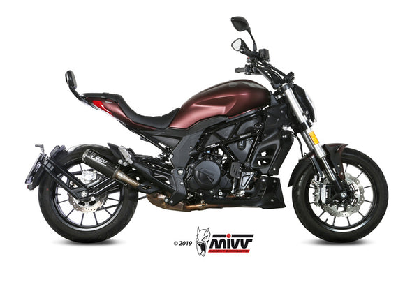 MIVV MK3 TUMBLICKÝ Uhlíkový/koncový uzáver z nehrdzavejúcej ocele Benelli 502c E.005.LM3C