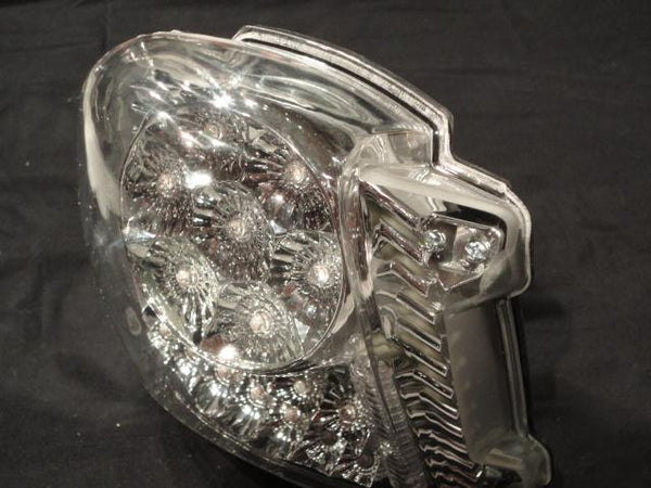 Prístup Bakery LED GSX1300R 2008 INB. Žmurknutie