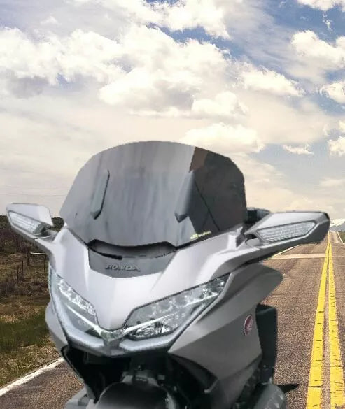 Bullster Wscrn GL 1800 Touring Smoke BH190HPFG