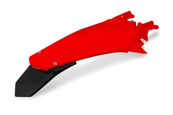 UFO zadný blatník červený plyn EC GG07127#062