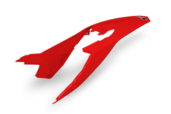 UFO zadný blatník + bočné panely - beta rr BE02001#063