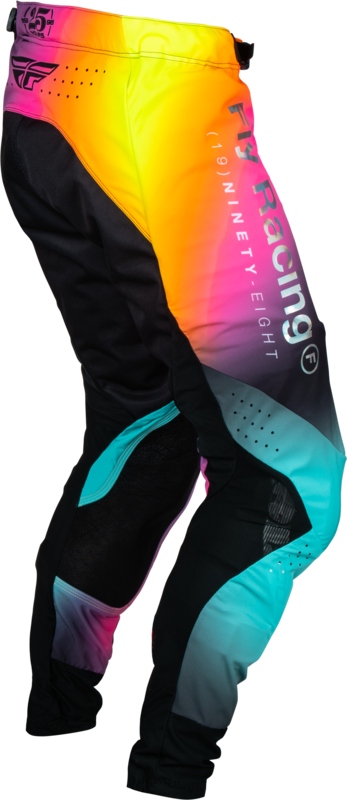 Úniky preteká nejaké staršie L.E. Nohavice - Pink 377-73530