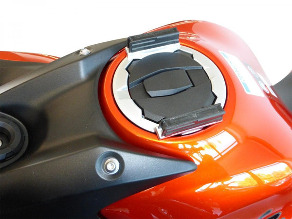 Zamknutím tankového krúžku vink. Náprotivok Tank Tach Upevňovací materiál Kawasaki Z 650 2017-