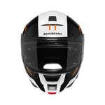 Frontal vy av Schuberth C5 MC-hjälm med integrerat visir och ventilationssystem. Stilren och säker hjälm för motorcykelentusiaster.