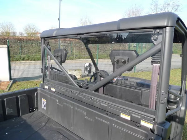 Bullster rr wndshld veľký uforce 1000 uforce1000gpbar